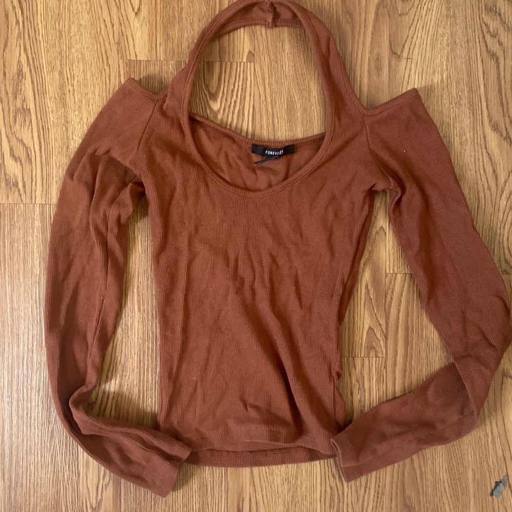 Brown unique top